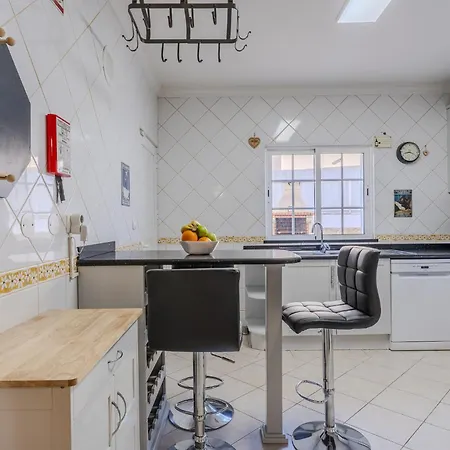 #343 W Pool & Jacuzzi Luxury Вилла Албуфейра