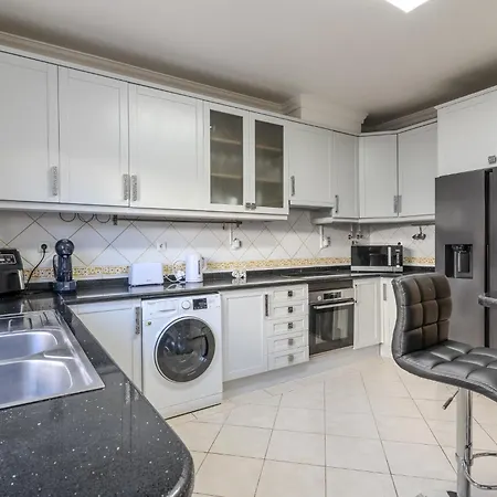 빌라 #343 With Pool & Jacuzzi By Holidays