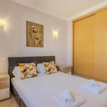 빌라 #343 With Pool & Jacuzzi By Holidays