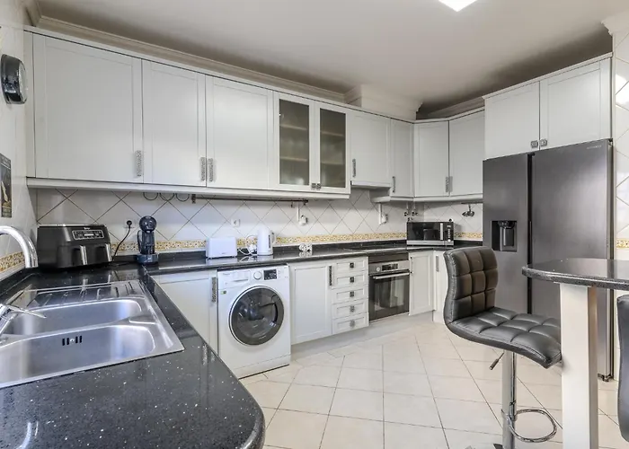 빌라 #343 With Pool & Jacuzzi By Holidays